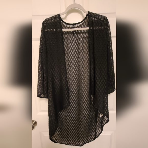 Black Sheer Kamino High Low Cover by Love Culture Size Medium - Picture 2 of 5